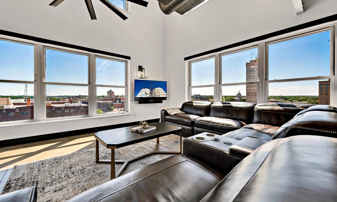 Brazos Condo | A Beary Sweet Magnolia Retreat
