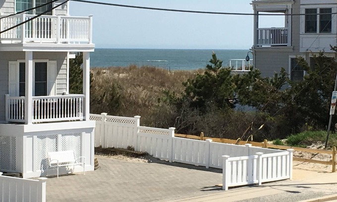 Townsend's Inlet House | A Beautiful Large 4 Bedroom Home With Spectacular Beach Views