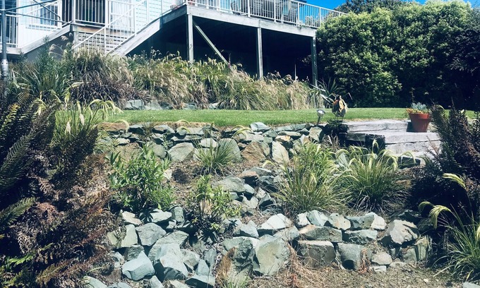 Riverton House | A beautiful, peaceful abode with ocean views.