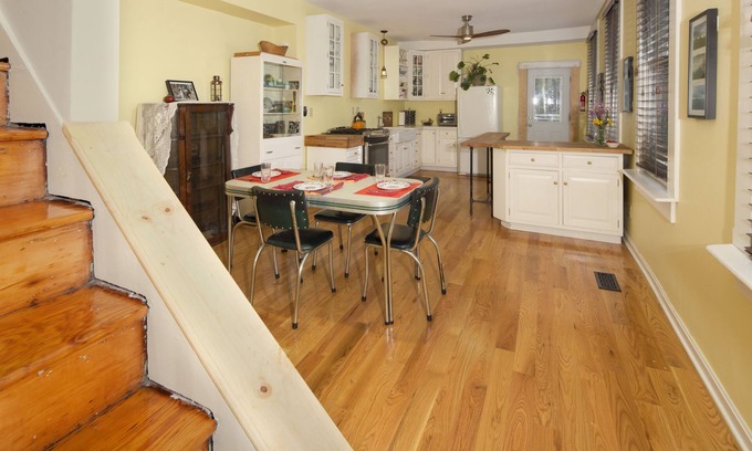 Charles Village House | A beautiful victorian with yard near JHU, Farmer's Market