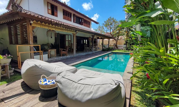 Babakan Villa | A beautifully designed villa you feel at home!
