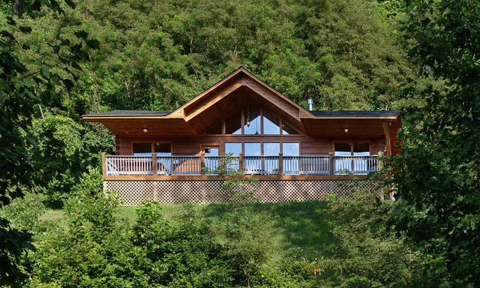 Bryson City Cabin | A Bit of Heaven in the smoky mountains