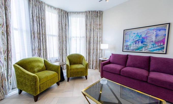 Central Business District Apartment | A Block From the French Quarter! Spacious Villa