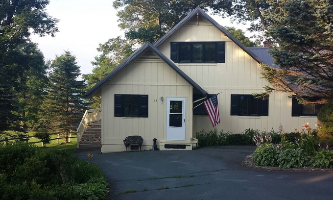 Blowing Rock House | A Blowing Rock Property-Ideal for summer get-aways, fall colors, &winter skiing