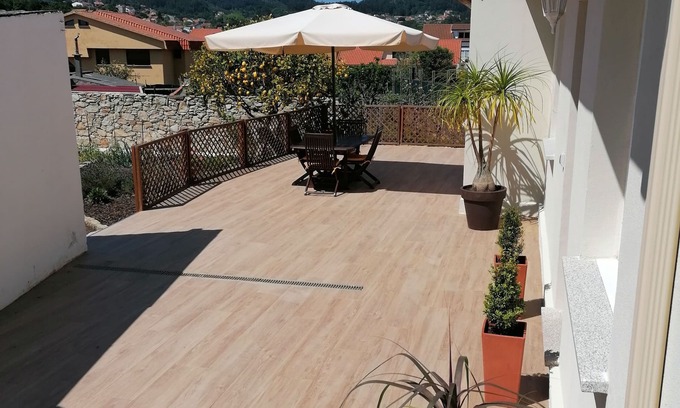 Cangas House | A casa dos retales. VUT-PO-005873