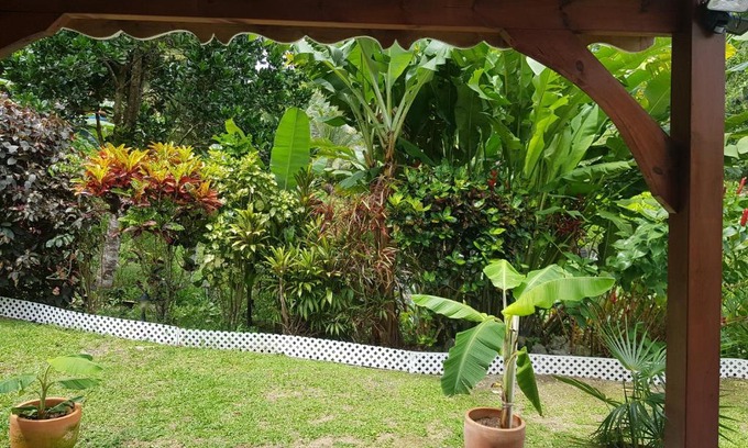 Sainte-Anne Apartment | A case an nou