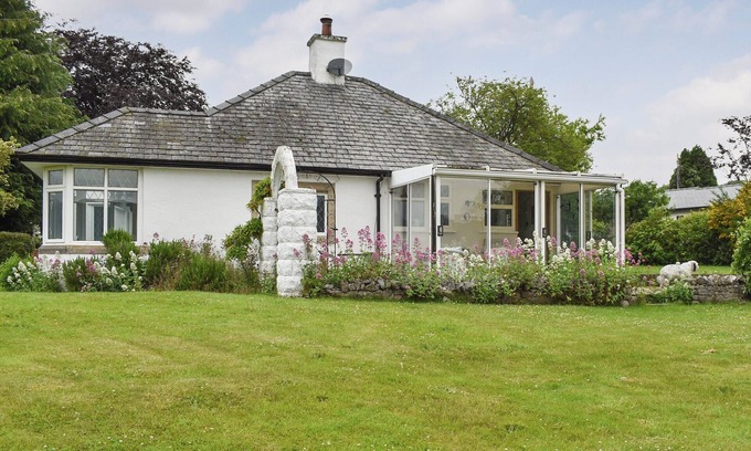 Tyn-y-Groes Cottage | A charming and homely detached cottage all set out on one level.