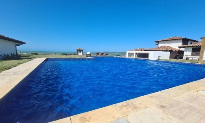 Portal da Ferradura House | A charming house, in condominium standing on the sand, Praia Rasa.