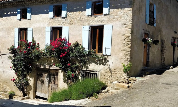 Camon House | A charming, spacious, newly renovated home in the beautiful village of Camon