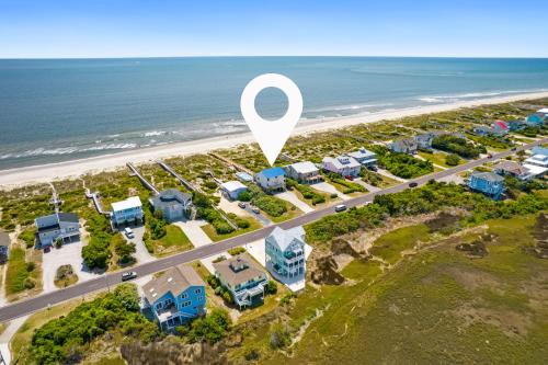 Caswell Beach House | A Coconut Hut Brunswick Vacation Rentals