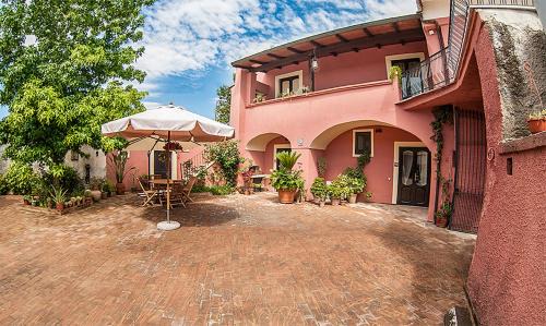 Caserta Bed & Breakfast | A Corte
