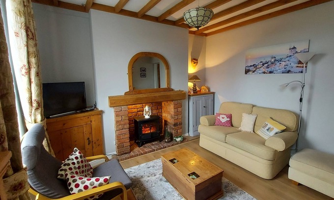 Llandudno House | A cosy cottage on the great Orme with views to the bay and the mountains