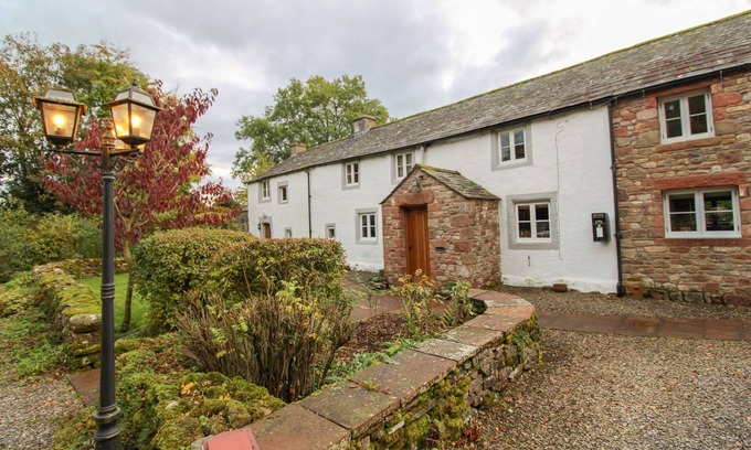 Penrith Cottage | A cottage that sleeps 4 guests in 2 bedrooms