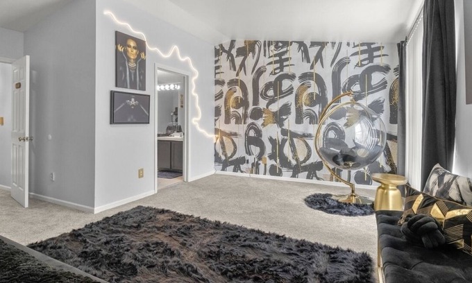 Dearborn Condo | A cozy condo for traveling professionals only is the perfect private getaway.