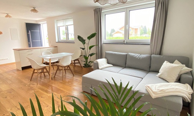 Peiting Apartment | A cozy oasis in the foothills of the Alps. Beautiful bright apartment with 4 sleeping places.