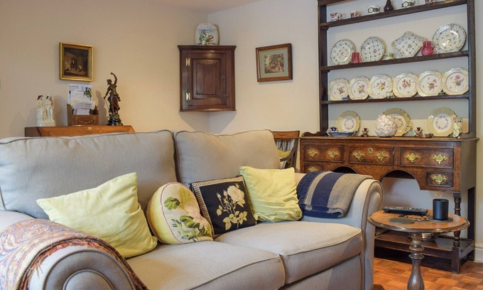 Much Birch Cottage | A delightful cottage offering comfortable accommodation for up to four guests.