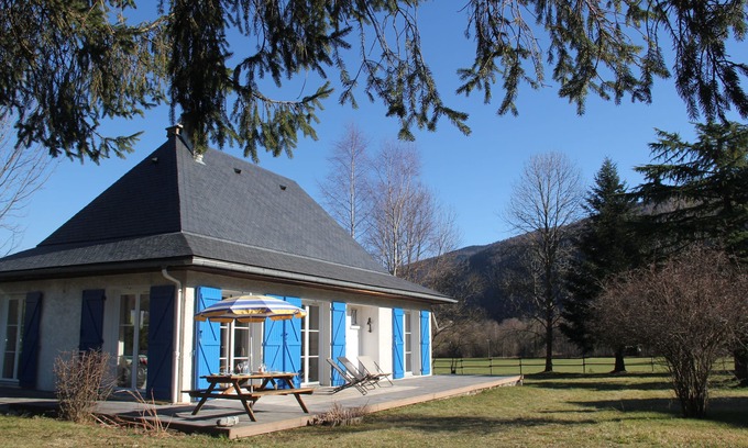 Aucun House | A detached house in the heart of the Pyrenees