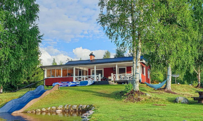 Hagfors House | A dream on the lake ? this vacation home is a paradise for your family.