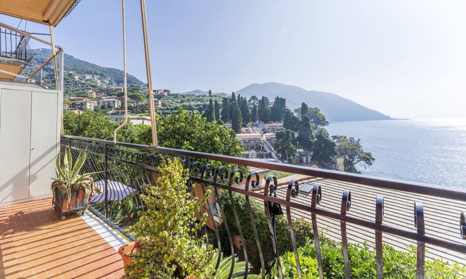 Recco Apartment | A due passi da Camogli