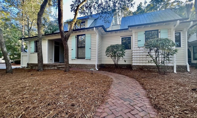 Palmetto Bluff House | A Fabulous Home in West Wilson - Golf Cart and Bikes Included