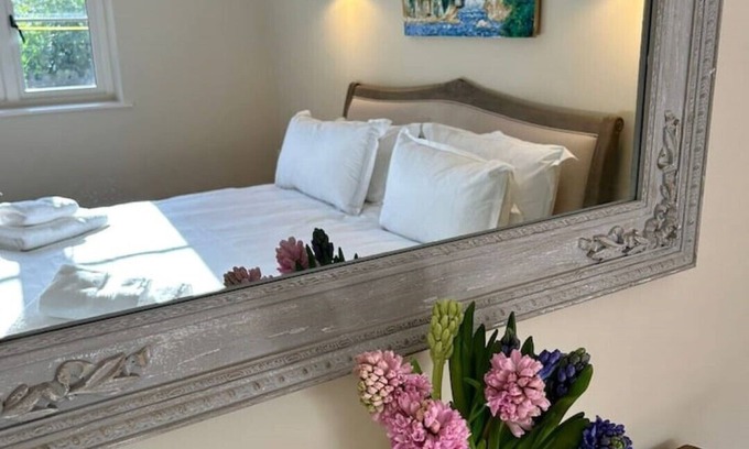 Rendham House | A family and dog friendly haven, The Hayloft.