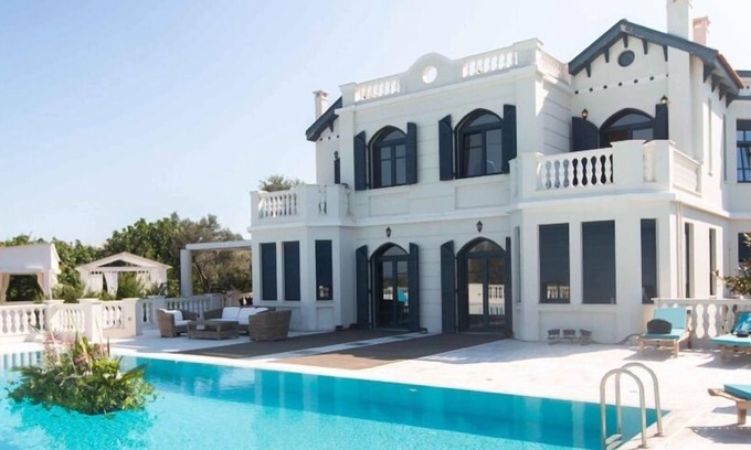 Pirgi Thermis Villa | A four bedroom luxurious villa with pool ideal for families or big parties!
