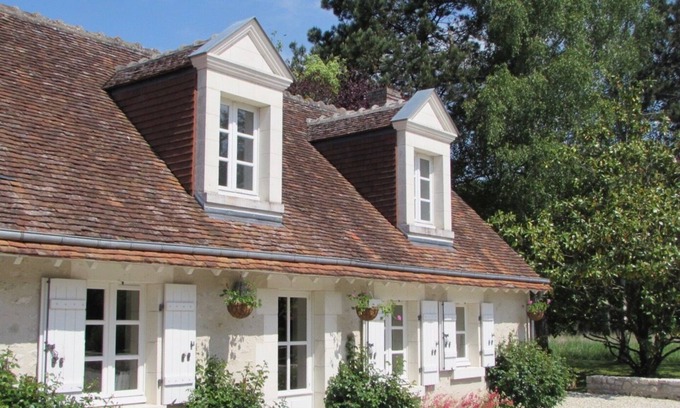 Chitenay Cottage | A Four Seasons/Five Stars Loire Valley Cottage, Grand Chateaux Area