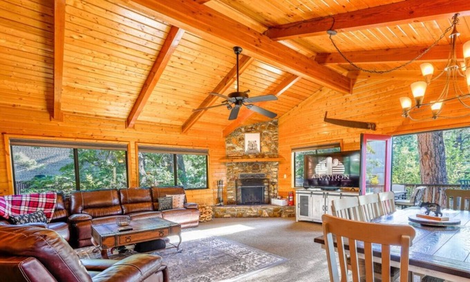 Munds Park House | A-Frame Cabin in the Pines - The Ponderosa Hideout