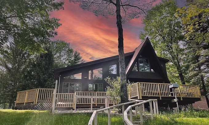 Thompsonville Cabin | A-Frame Cabin on Betsie River – Private Dock & Fishing Near Crystal Mountain