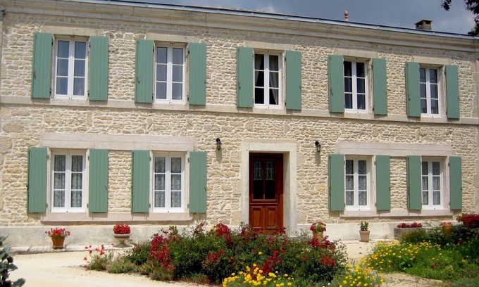 Le Thou House | A French country home and a gateway to explore the southwest region