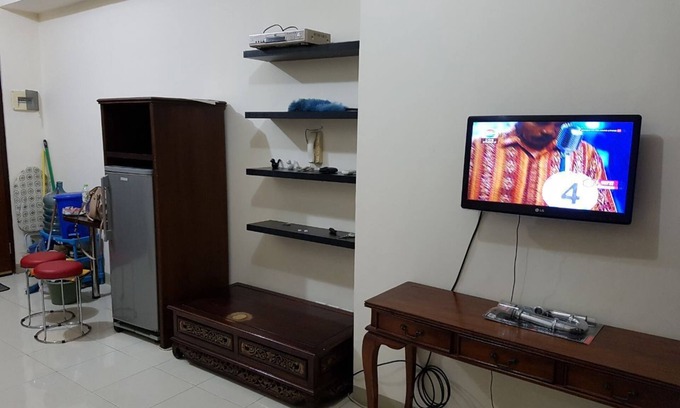 Menteng Apartment | A Full Furnished 2 Bedroom Apartment, Nice place with affordable price, Salemba