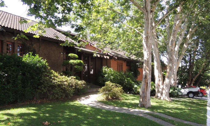 Alphaville House | A garden in paradise