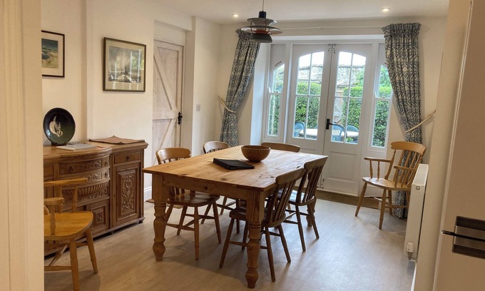 Burnham Overy Staithe Cottage | A gem of a cottage in a gem of a village in a gem of a position.