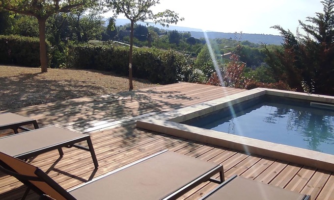 Bonnieux Condo | A getaway in the Luberon