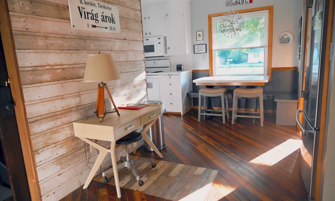 Independence House | A guest house with unique decor featuring upcycled and recycled items.