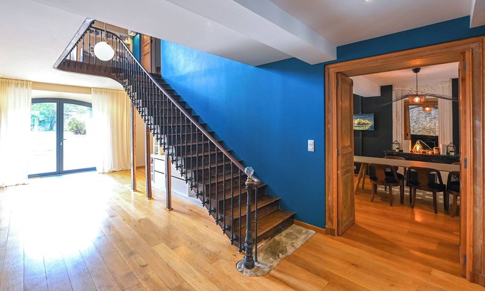 Revel House | A haven of comfort in the heart of the city