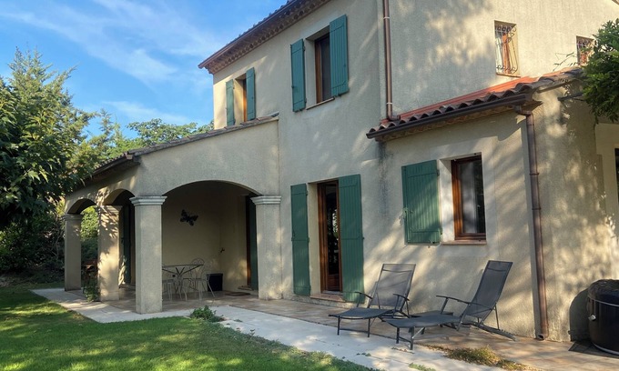 Saint-Didier House | A haven of peace in Provence with magnificent views and close to lively village