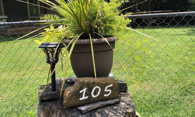 Flintstone Apartment | A hidden rural treasure only minutes from Chattanooga, TN
