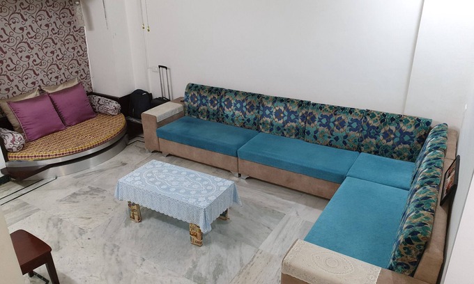 Nashik House | A home away. City centered 3 BHK bungalow.