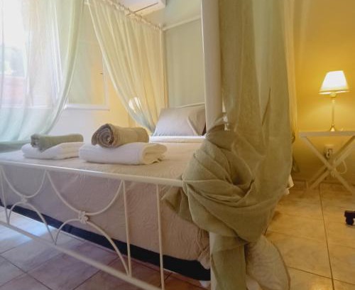 Chios Apartment | A home away from your home