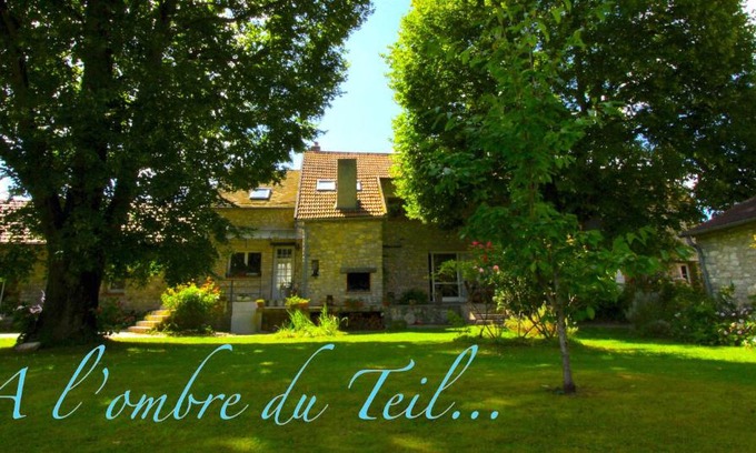 Bouville Bed & Breakfast | A L'OMBRE DU TEIL