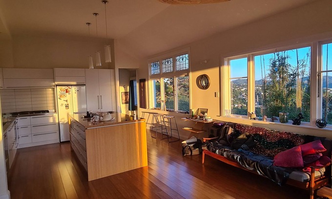 Brooklyn House | A large modern home in central Wellington. Harbour and bush views.