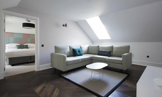 Isle of Lewis Apartment | A lews castle that sleeps 4 guests in 2 bedrooms