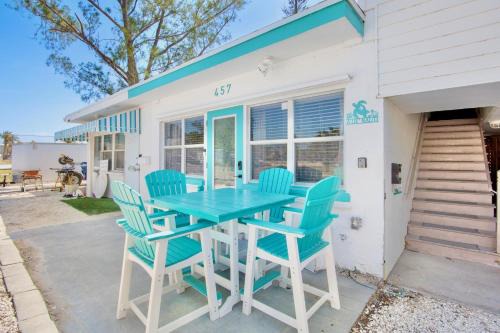 Holmes Beach House | A Lil' Nauti