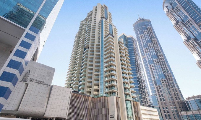Business Bay Apartment | A-Living Elegant 1BR Apartment Near Dubai Mall & Burj Khalifa in Missoni Tower