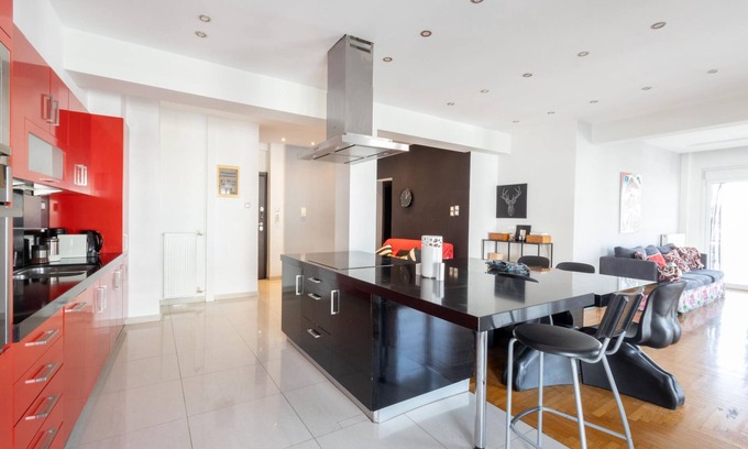 Nea Smirni Apartment | A Luxury & Comfortable 2bdrm Apt in Athens