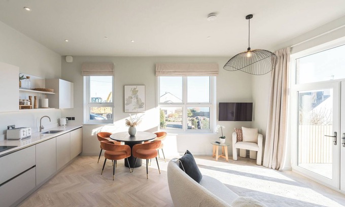 Amlwch Apartment | A luxury ground-floor apartment, offering stunning coastal views for up to 4 guests