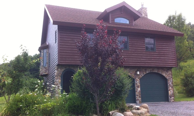 East Homer House | A magical Carriage house in rolling mountains, Near Finger Lakes