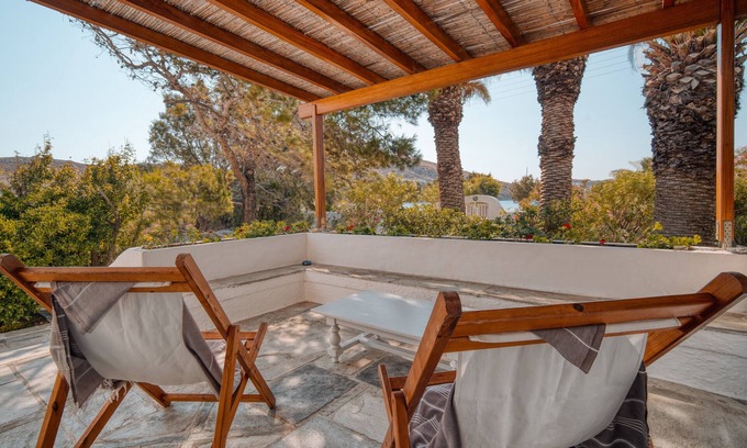 Serifos House | a mediterranean home near the beach/ Avlomonas Serifos