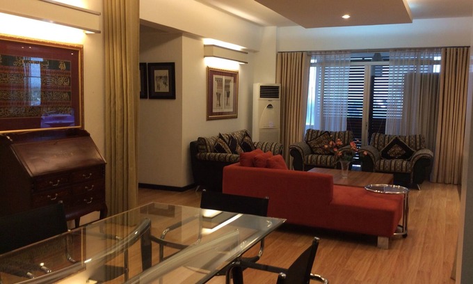 Kampung Stampin Apartment | A modern Apartment Living on the exotic island of Borneo